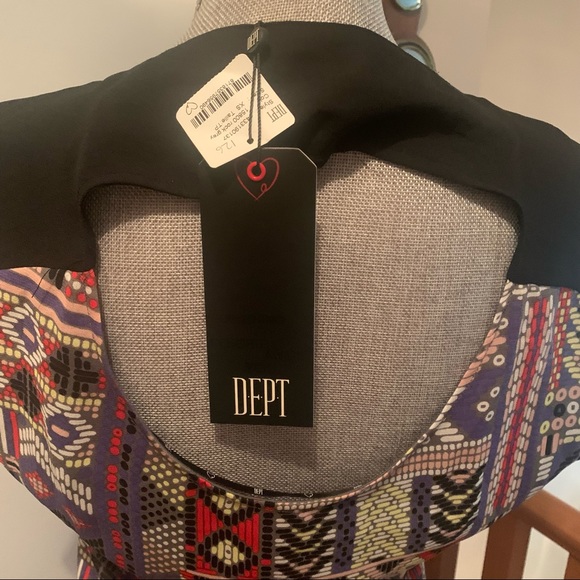 DEPT Short Sleeve Dress - NWT - Picture 5 of 7
